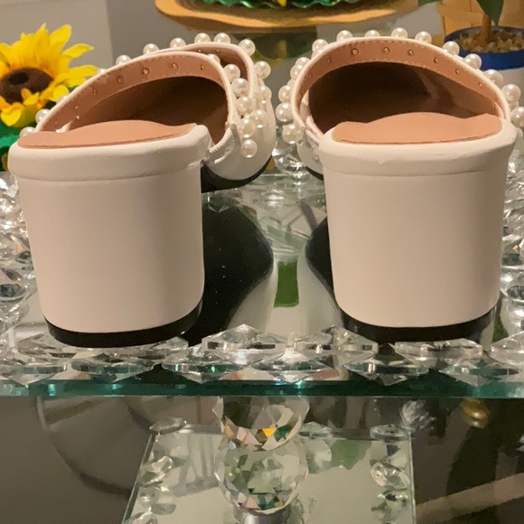 *HOST PICK* NWOT Faux Pearl Mule Pumps - Size 8.5 (European Size 39) - Picture 5 of 14